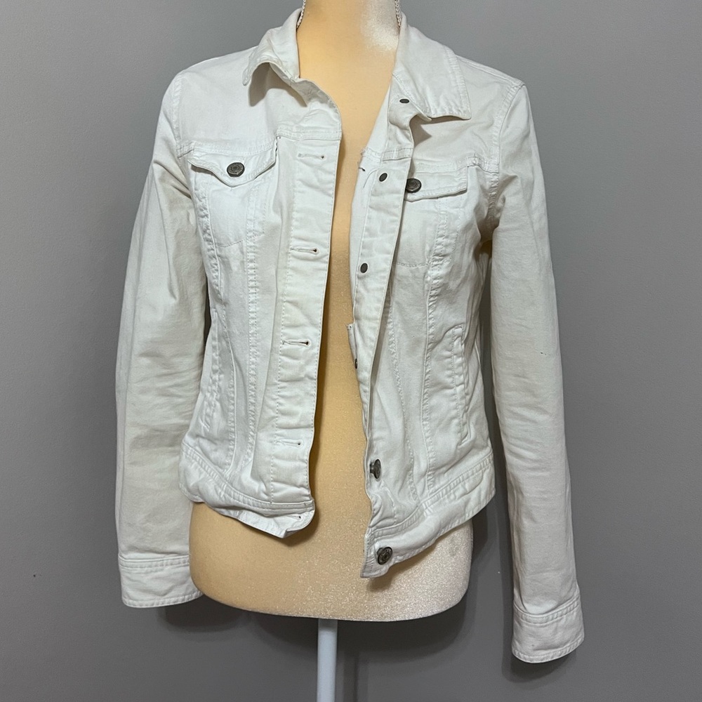 Old Navy White Jean Jacket - sz L